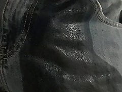 Pants pissing