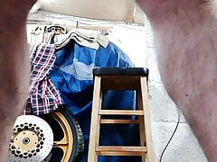 Big king cock nearly makes me cum