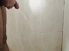 MAN IN SHOWER PEEING AND CUMMING BEFORE GOING TO WORK