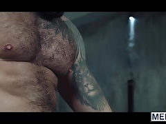 Luke Skywalker gets trained to suck dick by Jedi Obi Wan