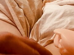 Maxiliky69  home alone playing and cumming