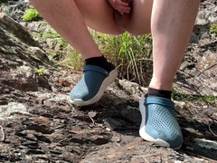 久しぶりに野外射精。釣り人に見られたかも。