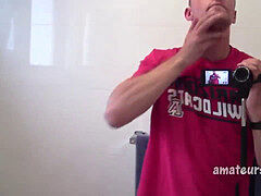 inexperienced Selfie Stroke