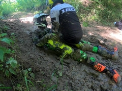 #1 MX-Gear-Raw-Filth with at11hours - Part three (dirt)