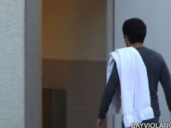 Creeping on a horny dude with  a hot body