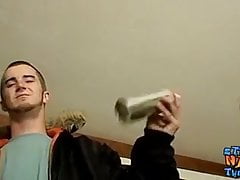 Hairy straight thug Potter sucks his own cock and jacks off