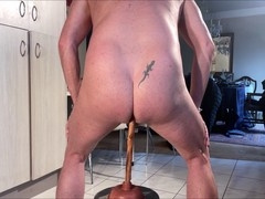 Handsome gay stud Domrodhunkdad experiences anal pleasure and ass worship