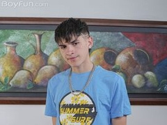 Jean Farelo looks hot with piercings and while nutting