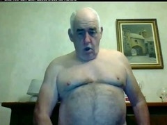Grandpa shoots his load on webcam