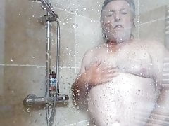 Holiday shower