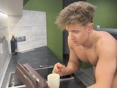 Blonde, cooking, teddy