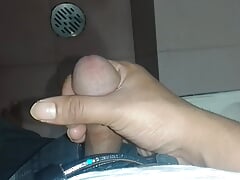 Desi school boy doing handling by new style for to get fucking test in her hand