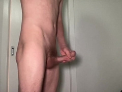 Super-Cute Stud Milking His Man-Meat