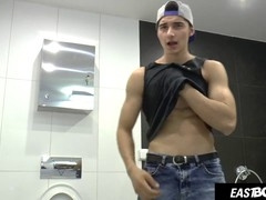 Sexy muscle guy Jared Shaw does a sensual striptease