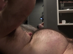 Giant Parent Tummy