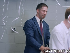 Bottom Gage Palmer and Nicholas Michaels severely used by beefy DILFs