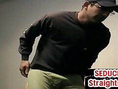 Sturdy straight amateur gets jerked off by mature DILF