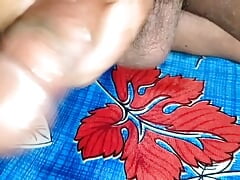 Juicy Dick Cumming Cumshot