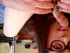 Crossdresser Valentinne suce dede gorge profonde pov