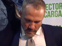 Hands Free - Bareback Gay Sex In Store - Oral And Anal