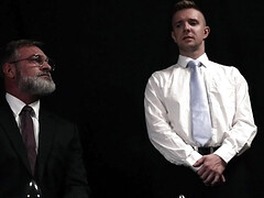 DILF Adam Snow banging the hell out of a slender fella