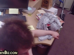 Pawn youngster three-way pulverized and inhaled in pawn supermarket office
