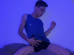 HANDSOME AND OUTRAGEOUS MEXICAN DUDE DOING A SENSUOUS AND MILK CRAMMED DANCE