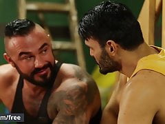 Buff hunks Jessy Ares Jean Franko sucking fucking - Men.com