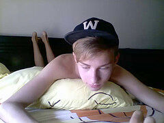 wonderful Blond Twink finishes off