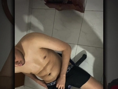 On cold nights it is always excellent to super hot up with a wank off until you get the phat JIZZ