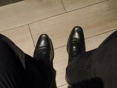 Gym shower, i get dress, I wear socks and dress shoes