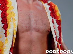 Cub Derek irresistibly smooched Devin in an softcore photoshoot