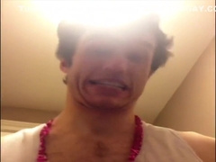 Vine lads2