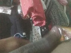 Desi boy mastrubating alone having big black tool