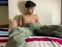 Isak Perverts gets his big cock stuffed with hot jizz in MILITARY LATINO HARD-ON-FIGHT-MODE