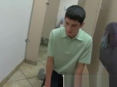 Sucking dick in the toilet cubicle