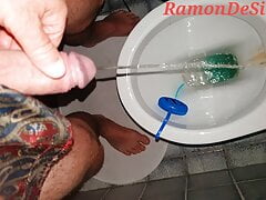 Master Ramon's horny good morning piss, mouth on slave!