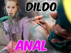 Grosse titten, Dildo, Masturbation, Piercing, Dürr, Tätowierung, Titten, Spielzeuge