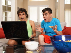 Американки, Жопа, Большая жопа, Черные, Минет, Развязные, Втроем, Влажная