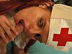 Leie, Grosser schwanz, Aufs gesicht abspritzen, Deutsch, Krankenschwester, Rotschopf, Reiten, Uniform