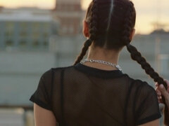 Cul, Brunette brune, Talons, Italienne, Masturbation, De plein air, Chaussettes, Solo