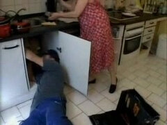 18 jaar, Omie, Rijpe lesbienne