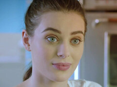 Anal, Cul, Beauté, Brunette brune, Tir de sperme, Gorge profonde, Faciale, Rasée