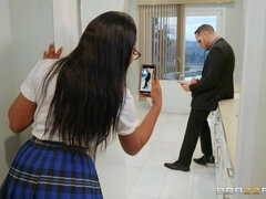 Ванна, Минет, Брюнетки, Семяизвержение, Киски, Школьница, Душ, Втроем