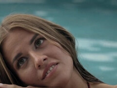 Tussi, Besamung, Europäisch, Lecken, Im freien, Pool, Muschi, Rasiert