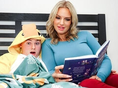 Slaapkamer, Grote lul, Grote mammen, Blond, Pijpbeurt, Hondjeshouding, Moeder die ik wil neuken, Tieten likken