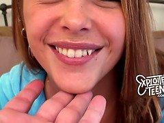 Grote lul, Blond, Rondborstig, Hondjeshouding, Sperma in gezicht, Kut duiken, Strippen, Tiener