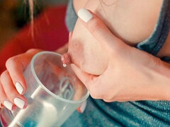 Blondine, Blasen, Hundestellung, Fetisch, Lingerie, Milch, Rasiert, Titten