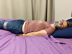 Leie, Fesselspiele, Transfrau