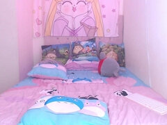 Красотки, Большие сиськи, Грудастые, Пальцем, Домашнее видео, Соло, Молоденькие, Сиськи